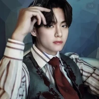 kim taehyung (V)