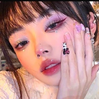 มิ้น 🥵 (ชะนี)