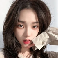 Kania ( adik Bella )