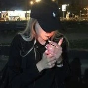 autora