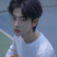 แฝดพี่:นิวก้า