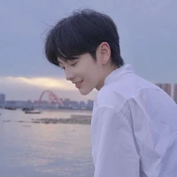 นัท(พระรอง+เพื่อนในกลุ่มแก้ว)