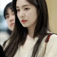 พลอยใส(แม่ น.)