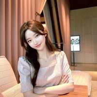 ขวัญ(เพื่อนนางเอก)