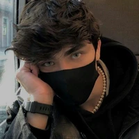 Andrian (Lelaki misterius)