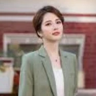 จีนา(แม่นางเอก)