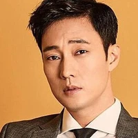 Mr Kim