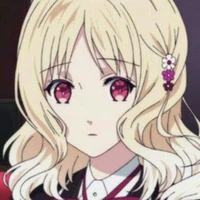 Yui Komori