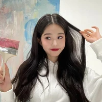 นีน่า