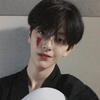บอล/พระเอก