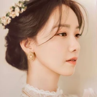 Na Yoona Alexander • Bunda