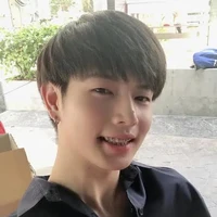 ดิว{เพื่อนพอ.}