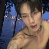 เฟรม(พระเอก)