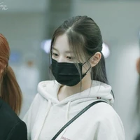 ซีน🐰(เพื่อน น.อ)