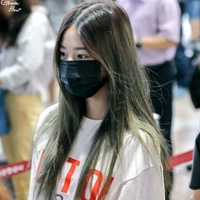 นิ🧸(นางเอก)