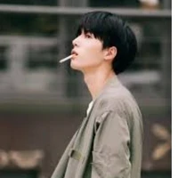 คิง(พระเอก)🦍