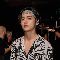 -·𝓥𝓪𝓻𝓻𝓾𝓷 𝓛𝓸𝓾𝓿𝓲𝓼. 𝓢·-