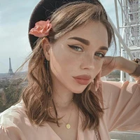 Micaela (18 años)