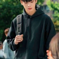 คิว(เพื่อน พอ.)