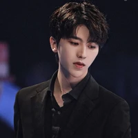 ภัทร