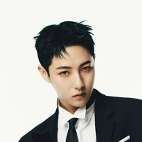 HUANG RENJUN