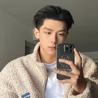 เซี่ยซาน(พระเอก)(พี่ชายนายเอก)