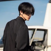 แบงค์(พระเอก)