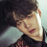 Yoongi (suga)