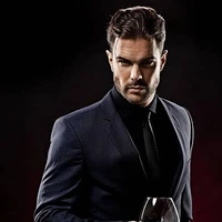 Frank Crane (Villainess brother)