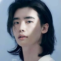 LEE PAI DA SN