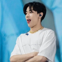 เพื่อนน.อ(โอโซน)
