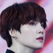 มินยุนกิ(พอ.+คนเกาหลี)