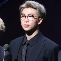 นัมจุน(เพื่อนพอ.+คนเกาหลี)