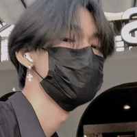 ม่อน