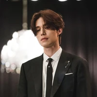 Lee Dong Wook (Red Diamond Leader)