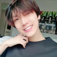 Seo Chittaphon Leechaiyapornkul < Ten >