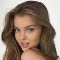 Annabella Taylor