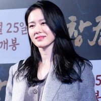 Azrifa Lechi Smith[mom]