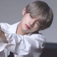 อชิ(นายเอก)