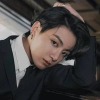 ยูนาย