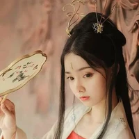 เว่ยเว่ย(น้องน.อ)