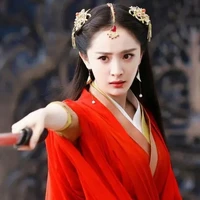 หลิงหลิง(มือซ้ายน.อ)