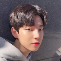 คิร่า(พ.อ)🥀