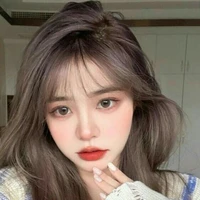 ชิน่า(พี่สาวนายเอก)