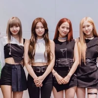 4สาว