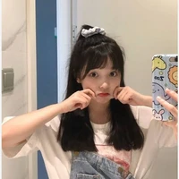 พลอย