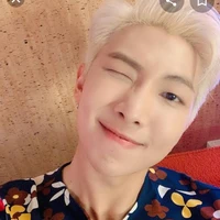 แร๊บม่อน🐝