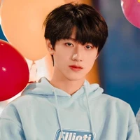 Jungkook(Tim)