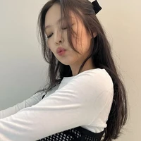 JENNIE
