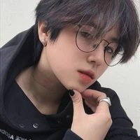 เบส(พระเอก)